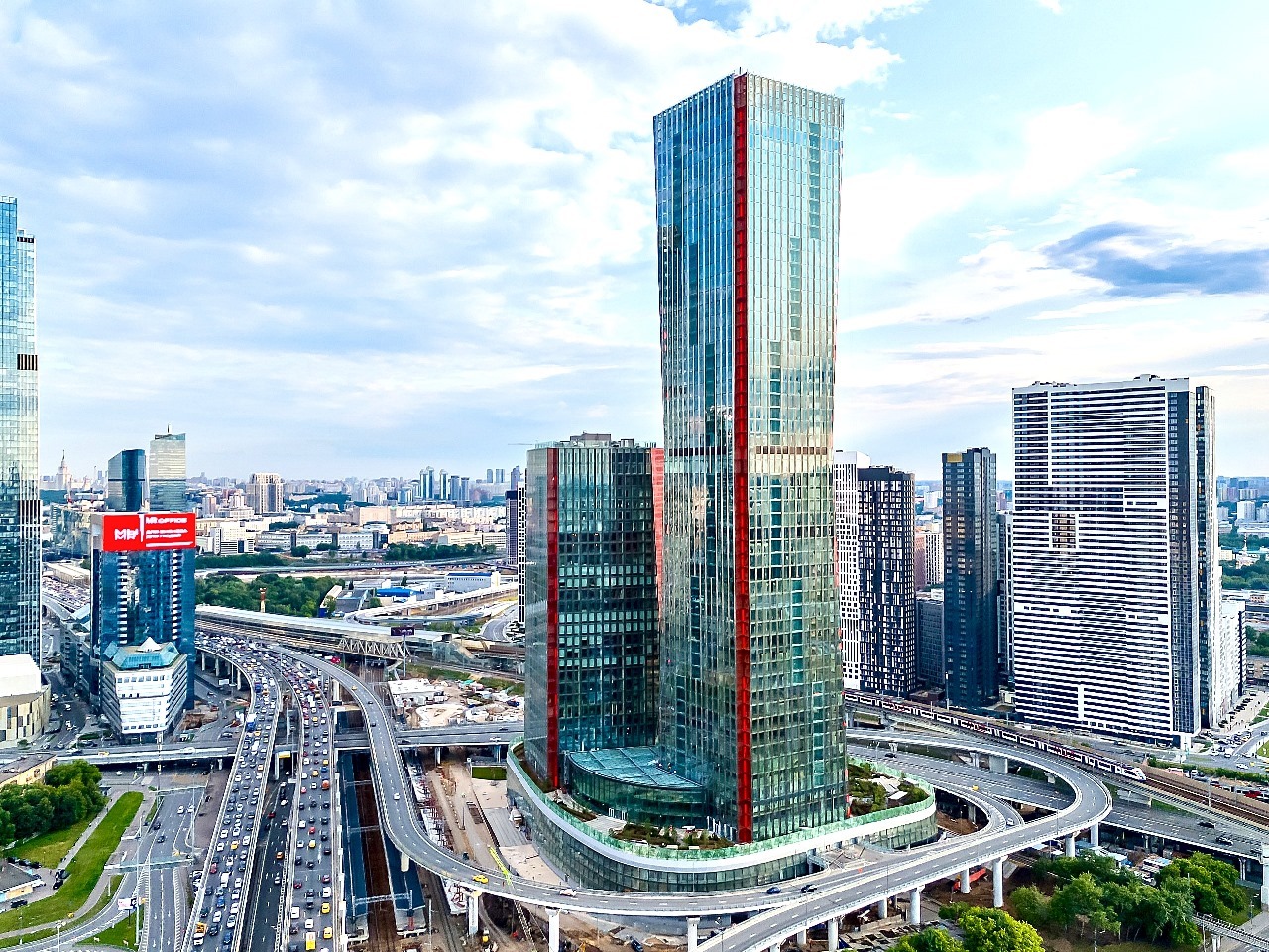 Цены на новые офисы в Москве-Сити рекордно растут