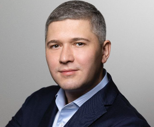 Рустам Азизов