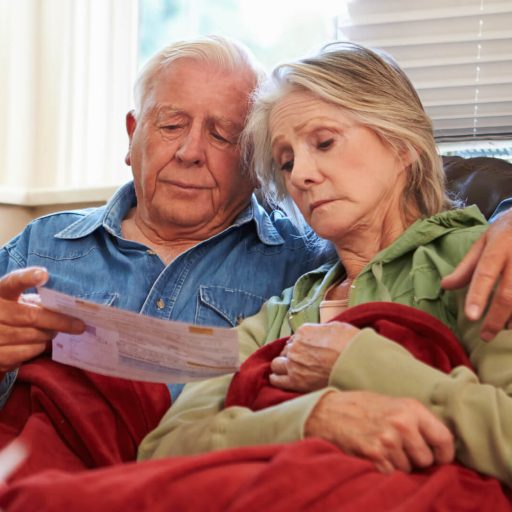 Жильцы в придачу