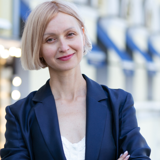 Почему социальный капитал важнее капитала по Марксу