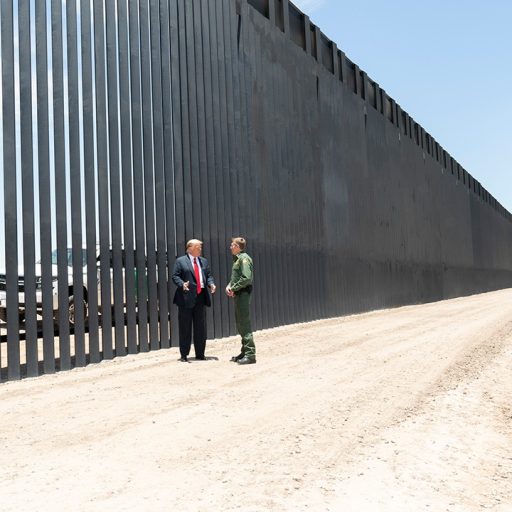 Трамп: президент или девелопер?