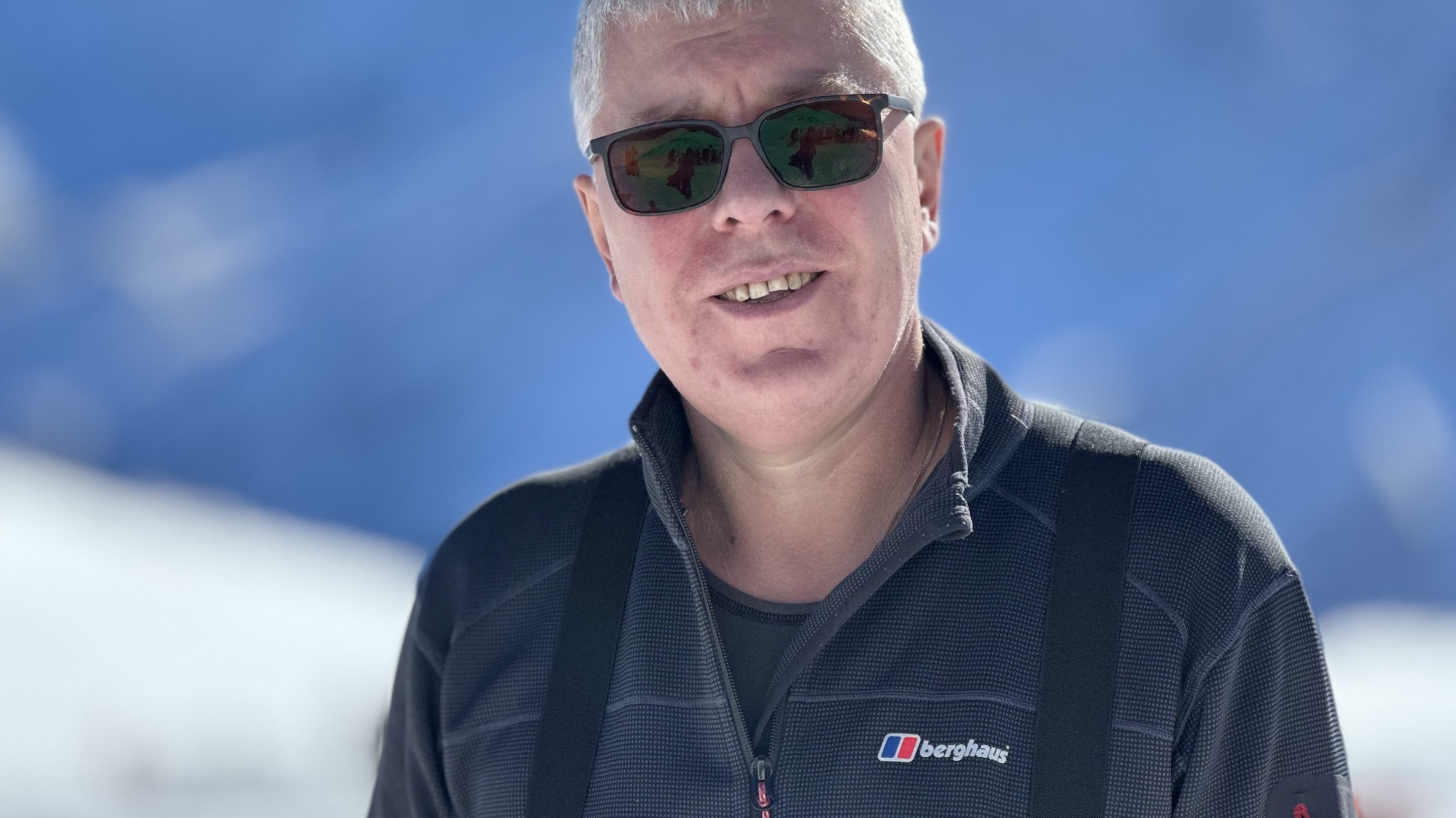 Две Судьбоносные Линии: От Афгана до Недвижимости