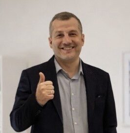 Денис Бессонов