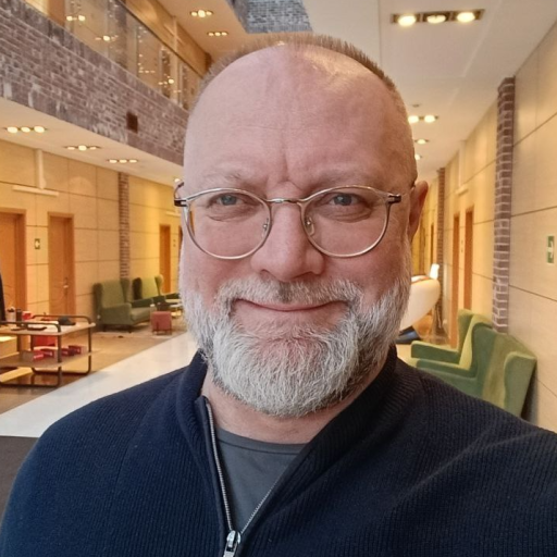 Традиционное агентство vs Коворкинг: В поисках идеальной модели